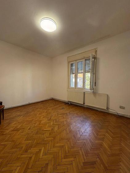 Casă cu 2 camere cu Teren 306 Mp în Ultracentral