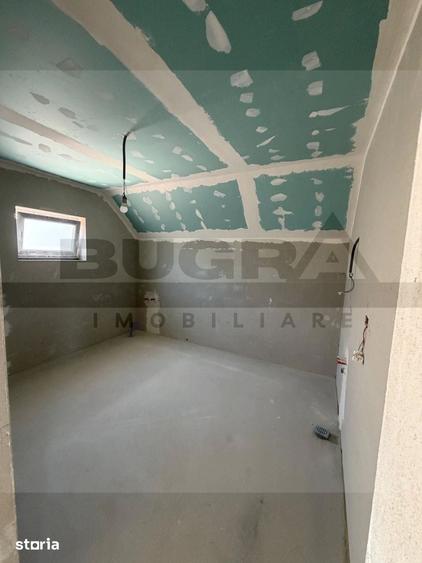 Casă cu 5 camere cu Teren 1000 Mp în Baciu