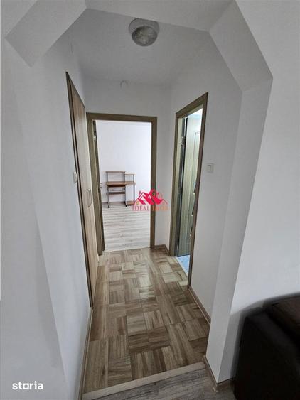 Apartament cu 2 camere semidecomandat în Aviatori
