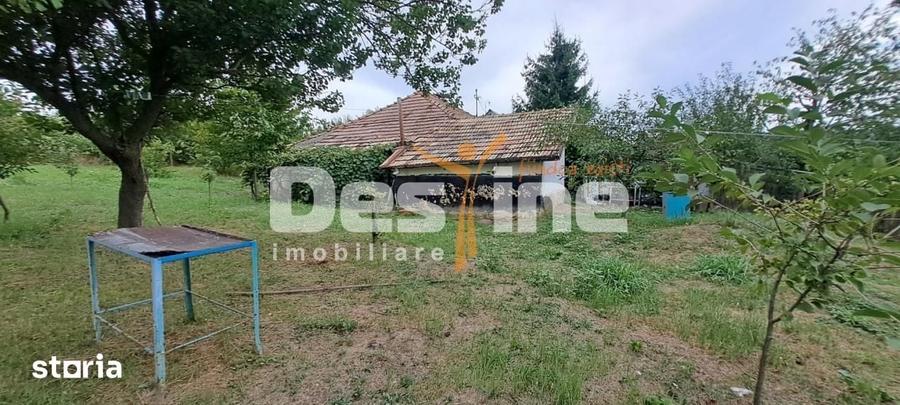 Casă cu 3 camere cu Teren 1715 Mp în Miroslava