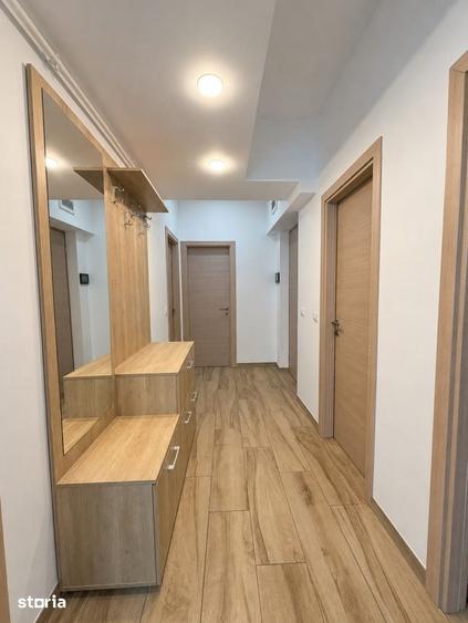 Apartament cu 4 camere în Centrul Civic