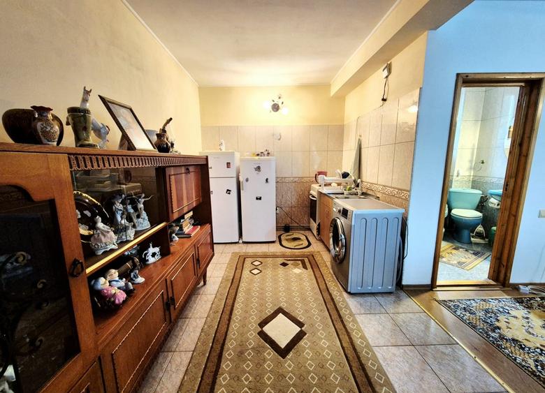 Casă individuală cu 2 camere cu Canalizare în Brătianu