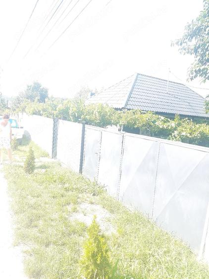 Casă cu 3 camere cu Teren 400 Mp în Exterior Vest