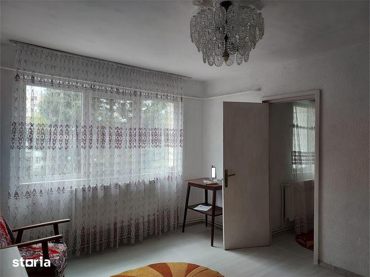 Apartament cu 2 camere nedecomandat în George Enescu