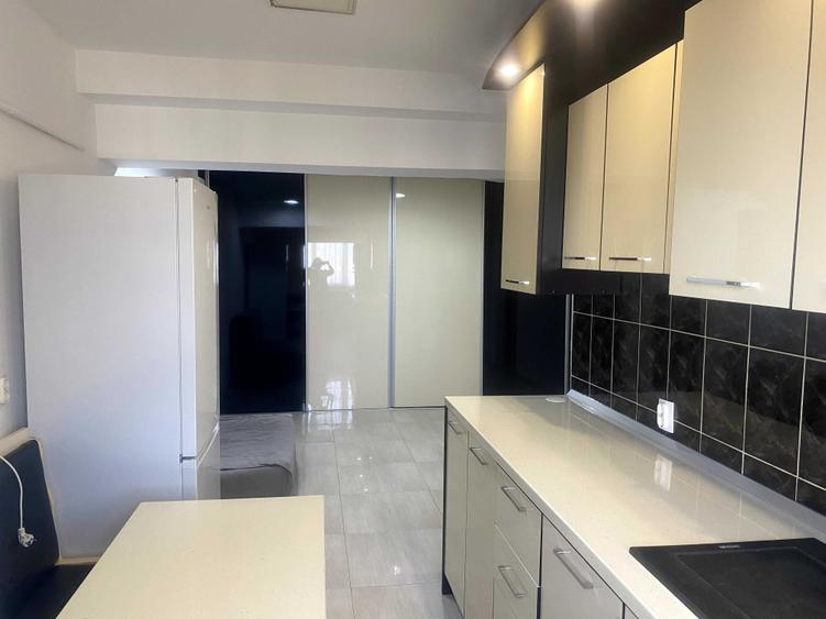 Apartament cu 2 camere decomandat în Ultracentral