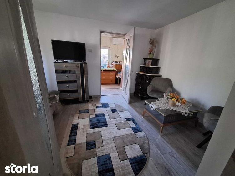 Casă cu 3 camere cu Teren 1000 Mp în Mircea Vodă