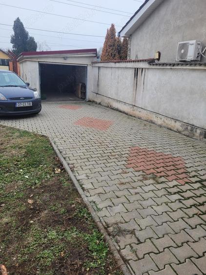 Casă cu 6 camere în Steaua