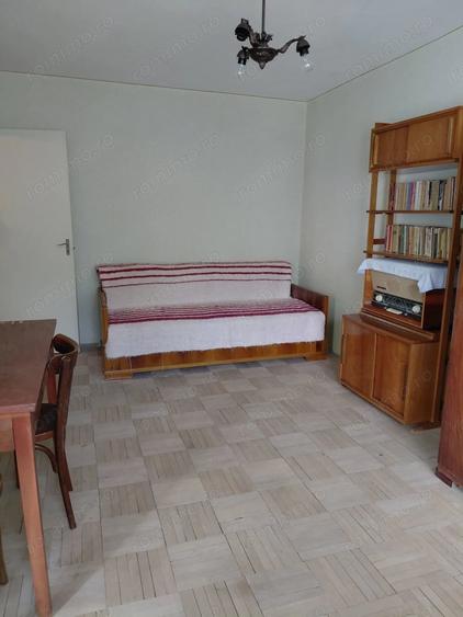 Apartament cu 2 camere decomandat în Micro 17