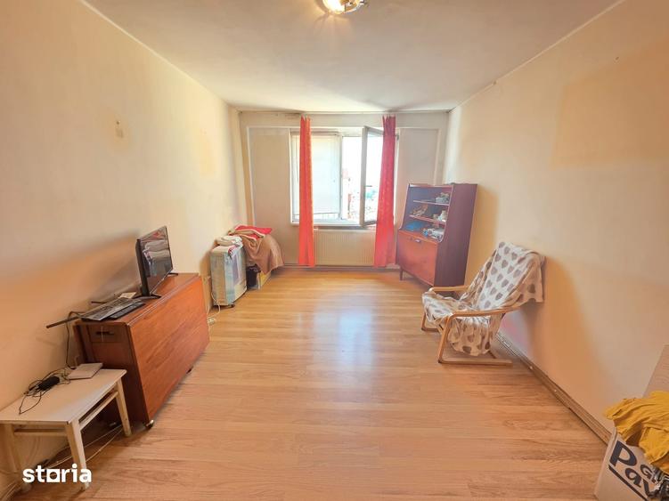 Apartament cu 2 camere decomandat în Griviței