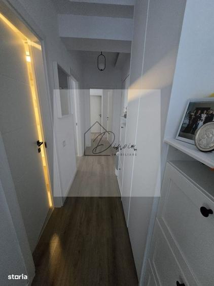 Apartament cu 3 camere decomandat în Tunari