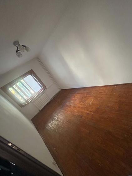 Apartament cu 2 camere decomandat în Exterior Vest