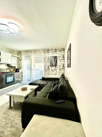 Apartament cu 3 camere decomandat, mobilat în Turnișor