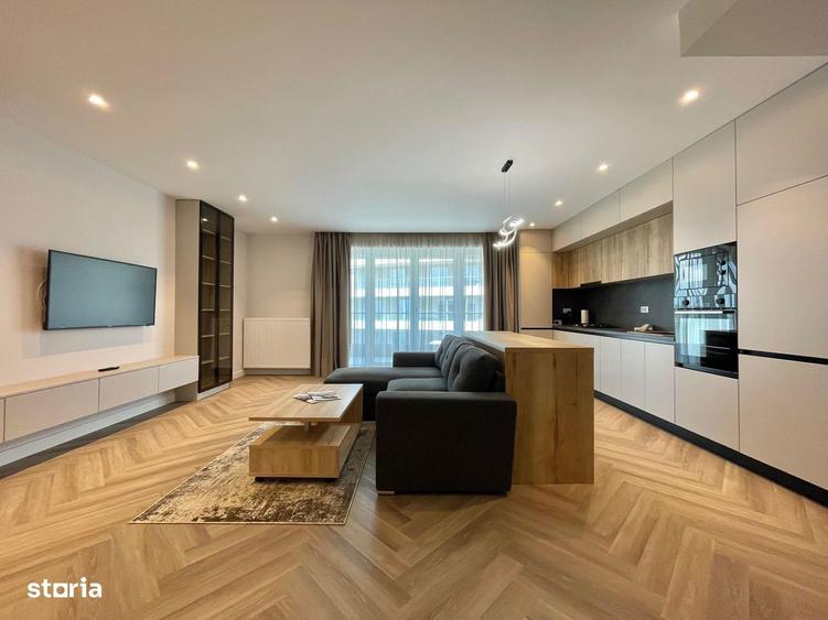Apartament cu 2 camere, mobilat în Central
