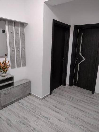 Apartament cu 2 camere decomandat în Theodor Pallady