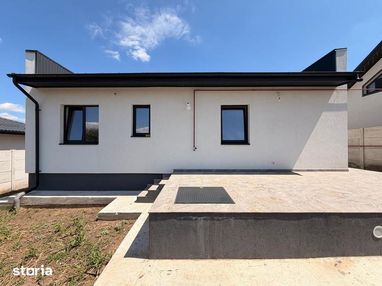 Casă cu 4 camere cu Teren 353 Mp în Berceni
