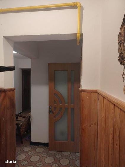 Apartament cu 3 camere decomandat în Sud