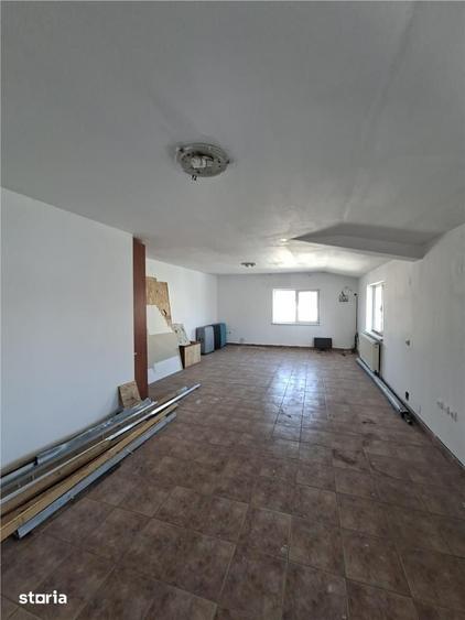 Spațiu comercial, de 339 mp, în Central