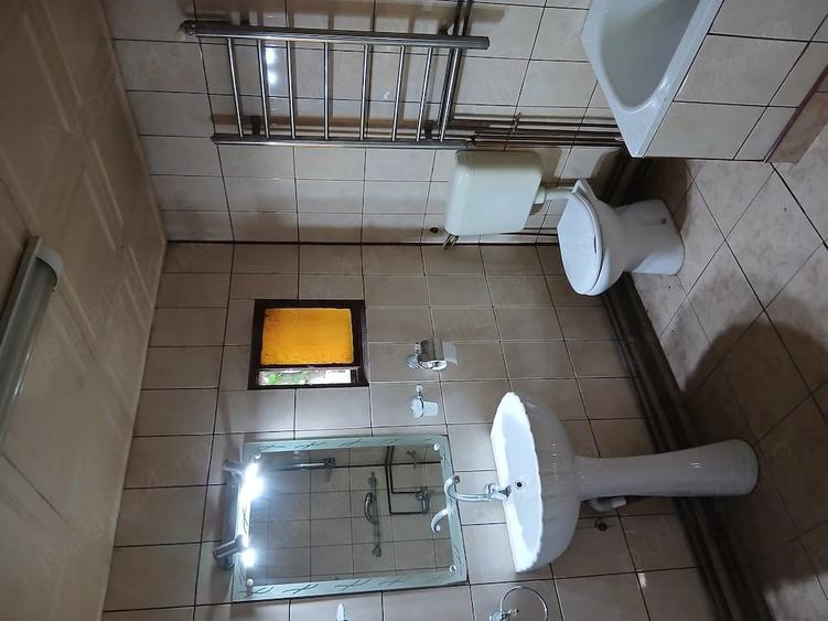 Casă cu Teren 248 Mp în Andronache