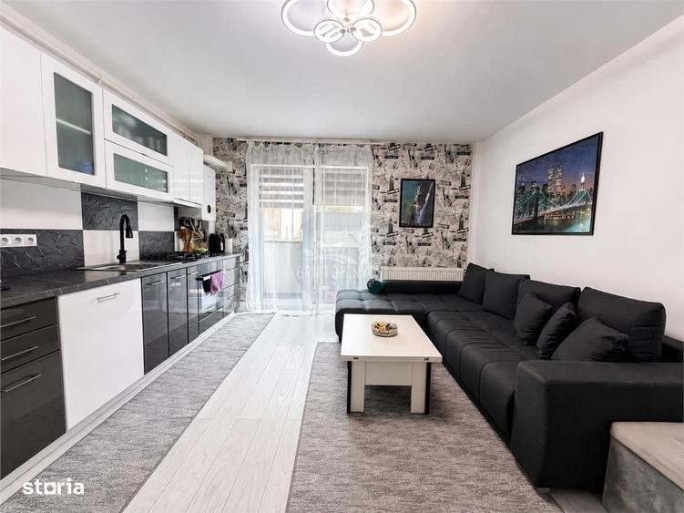 Apartament cu 3 camere decomandat în Turnișor