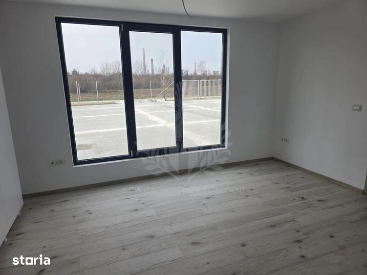 Spațiu industrial, de 650 mp, în Brazi