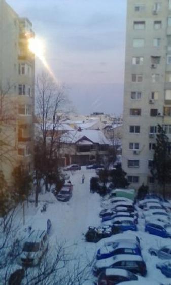 Apartament cu 3 camere decomandat în Casa de Cultură