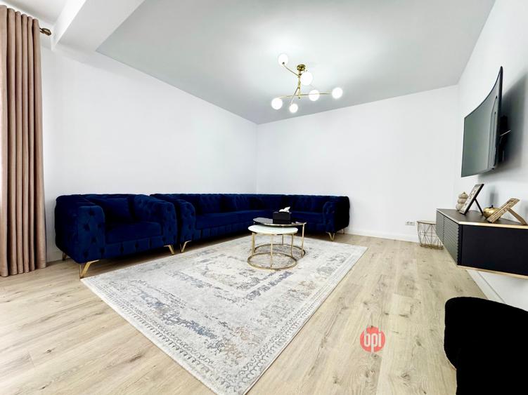 Casă individuală cu 9 camere cu Teren 551 Mp în Fălticeni