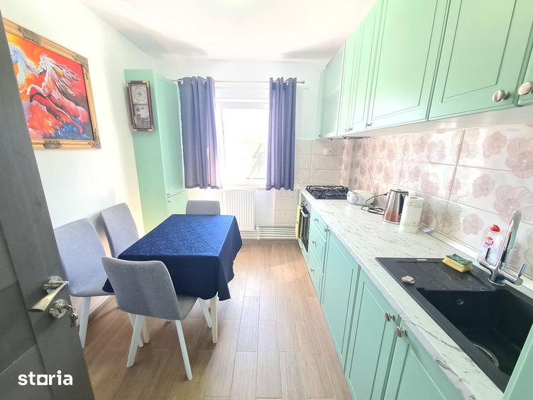 Apartament cu 2 camere semidecomandat în Republicii