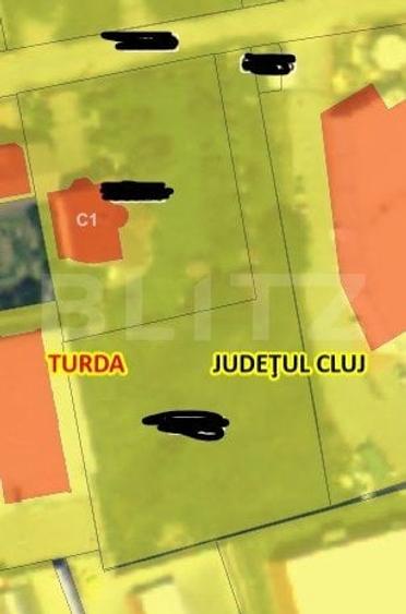 Teren Construcții intravilan de 1599 mp, în Est