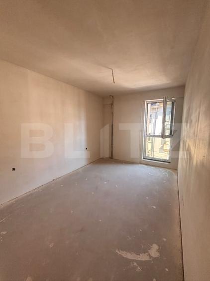 Apartament cu 3 camere decomandat în Semicentral