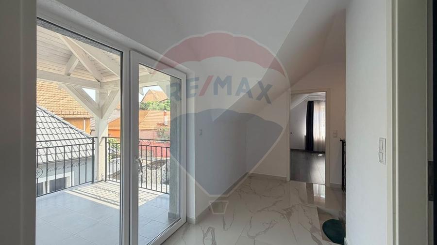 Casă individuală cu 3 camere cu Teren 430 Mp în Exterior Sud