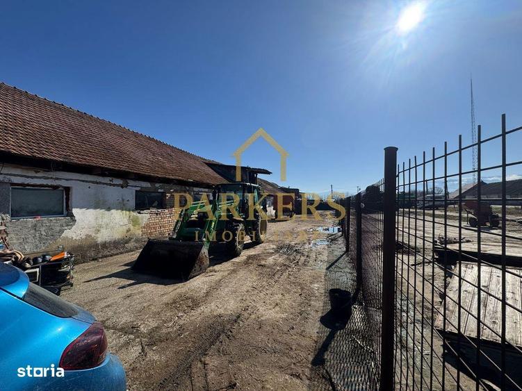 Ferma cu hala 275 mp Ileni, acces rau, Fagara? - 2