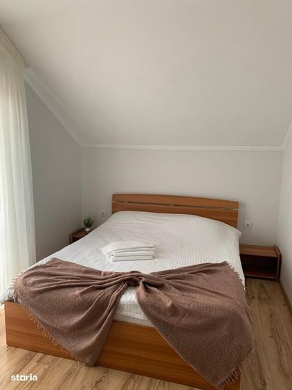 Casă cu 4 camere cu Teren 550 Mp în Central