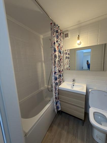 Apartament cu 2 camere decomandat în Rahova
