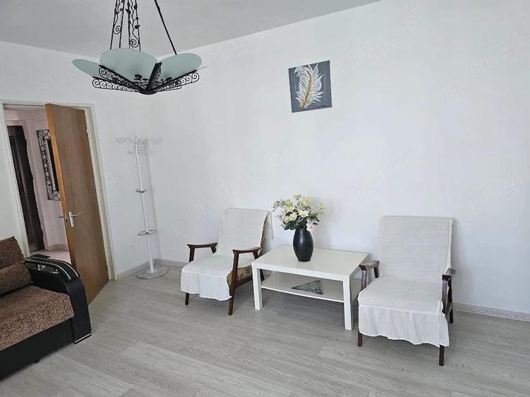 Apartament cu 2 camere decomandat în Dristor