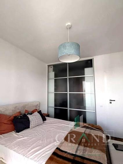 Apartament cu 2 camere semidecomandat, mobilat în Între Lacuri