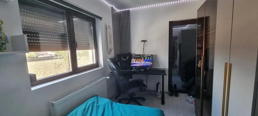Casă cu Teren 450 Mp în Valea Mare
