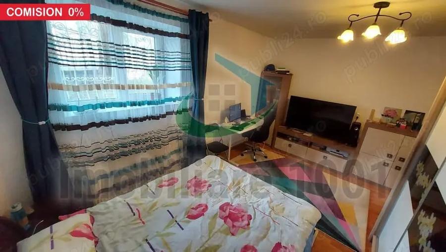 Apartament cu 3 camere decomandat în Central