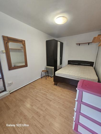 Apartament cu 2 camere semidecomandat în Lunei