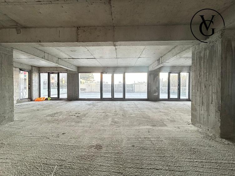 Spațiu comercial, de 116.09999847412 mp, în Mamaia-Sat