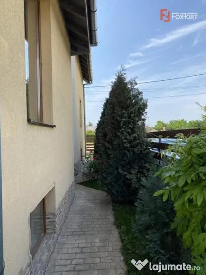 Casă cu 9 camere cu Teren 500 Mp în Bogdăneștilor