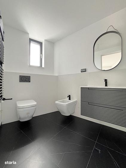 Apartament cu 4 camere semidecomandat în Floreasca