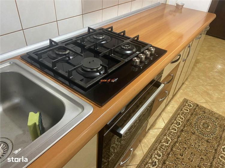 Apartament cu 2 camere decomandat, mobilat în Sud