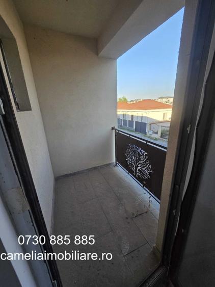 Duplex cu 4 camere cu Canalizare în Nord-Est