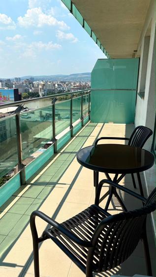 Apartament cu 2 camere semidecomandat în Central