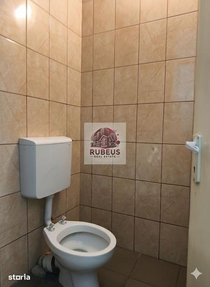 Spațiu comercial, de 17.49 mp, în Central