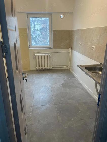 Inchiriez ap 2 camere ,La FAR ,CONSTANTA, nemobilat,neutilat! - 1