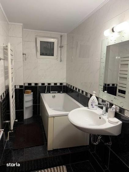 Apartament cu 3 camere decomandat în Cantacuzino