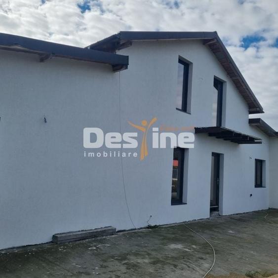Casă individuală cu 5 camere cu Canalizare în Măgureni