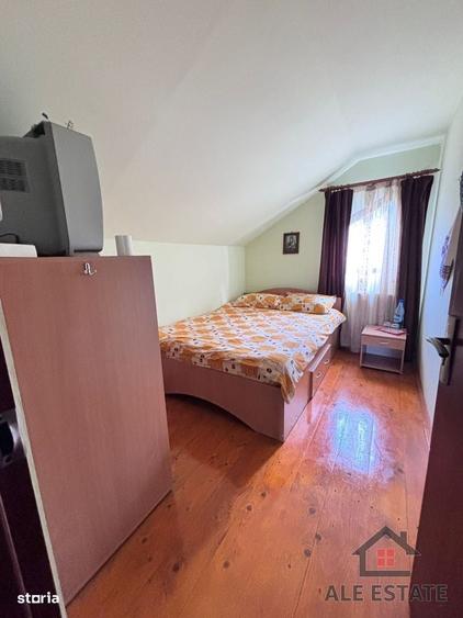 Casă cu 4 camere în Ocoliș