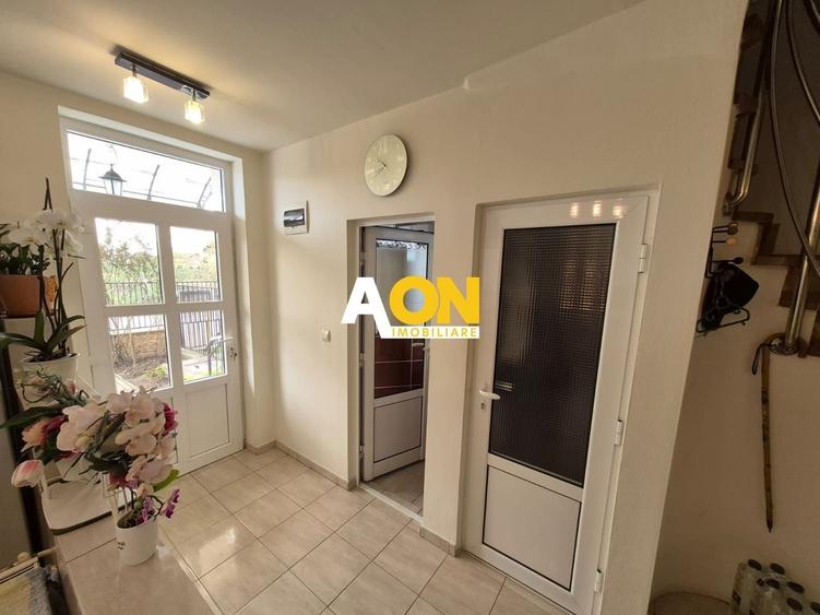 Duplex cu 3 camere cu Canalizare în Central